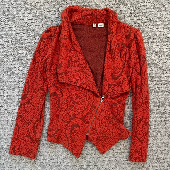 Half zip from Anthropologie. Warm and in great condition! - Picture 1 of 1